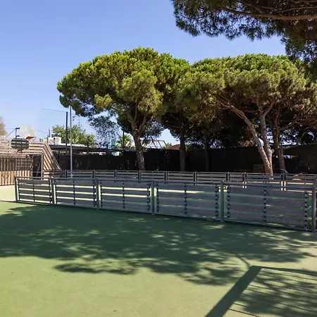 Holacamp Barcelona Camping Gavà
