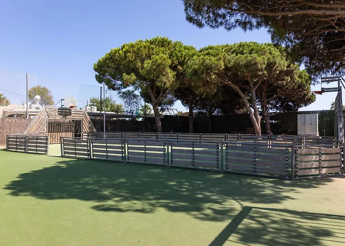 Holacamp Barcelona Campsite Gava