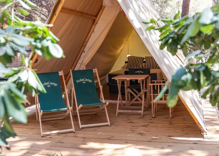 Holacamp Barcelona Campsite *